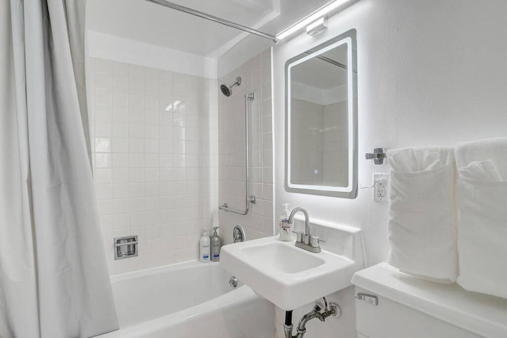 Newly Renovated 1 Bedroom Apartment Near Downtown Gadsden Exteriör bild