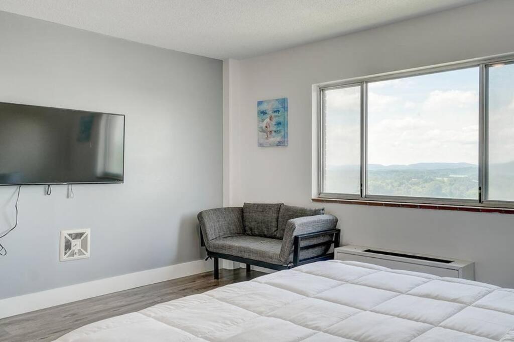 Newly Renovated 1 Bedroom Apartment Near Downtown Gadsden Exteriör bild